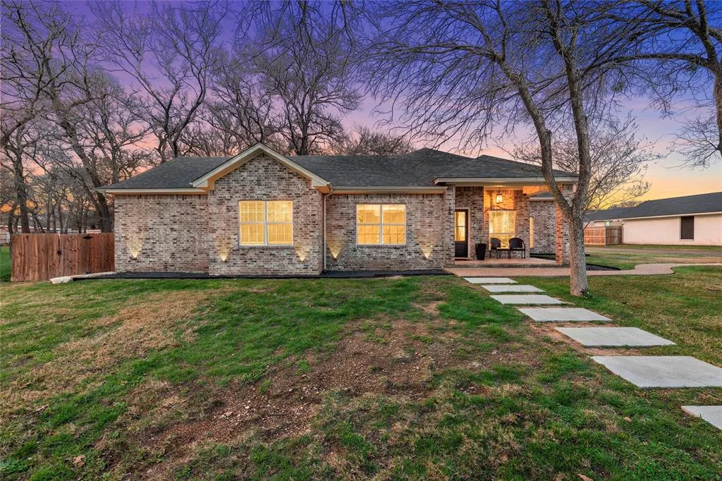 117 Lost Oaks Drive, Waco, Texas 76705 | Residential Properties ...