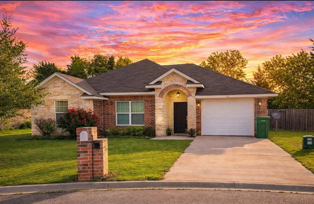 142 Tomahawk Drive, Waco, Texas 76705 | Residential Properties | Onward ...